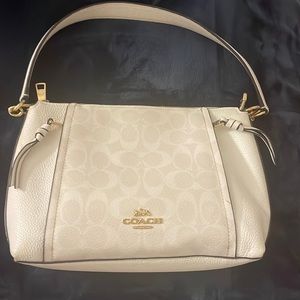 Coach Crossbody/Shoulder bag